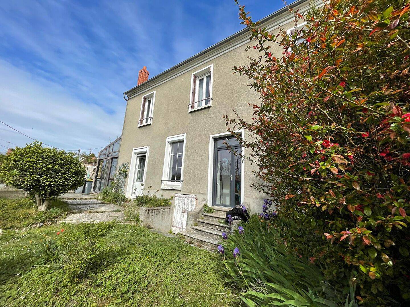 Maison 9 pièces 192 m² · à Château-Thierry · 192 m² · 259 000 €