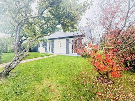 Maison de plain-pied à vendre 239 000 € 5 pièces 3 chambres 96 m² 650 m² de terrain Le Vivier-sur-Mer 35960