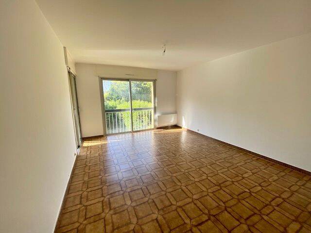 Appartement 3 pièces 62 m² · à Six-Fours-les-Plages · 61,5 m² · 934 €/mois
