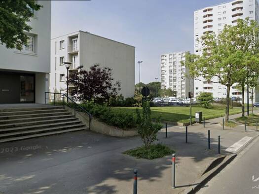 Parking à vendre 10 000 € 10 m² Le Blosne Rennes 35200