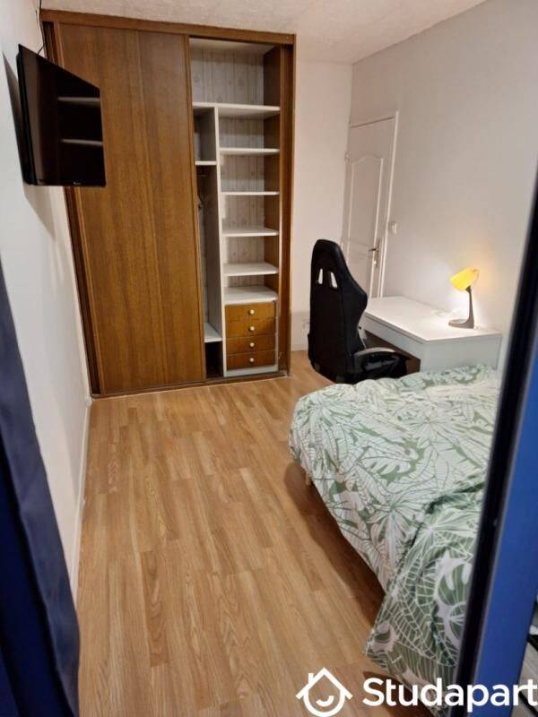 1 pièce 10 m² · à Savigny-sur-Orge · 10 m² · 530 €/mois