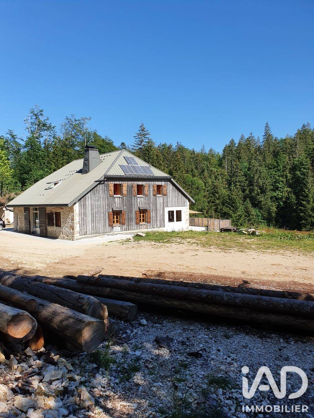 Maison 10 pièces 280 m² · à Foncine-le-Haut · 280 m² · 610 000 €
