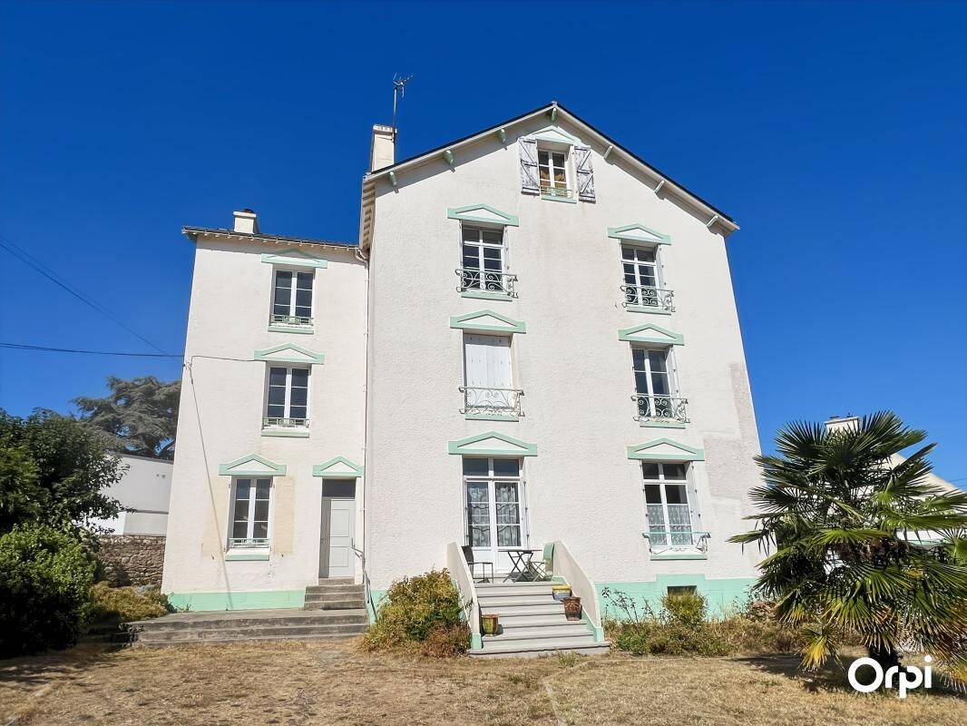 Appartement 3 pièces 92 m² · à Lorient · 92,4 m² · 900 €/mois