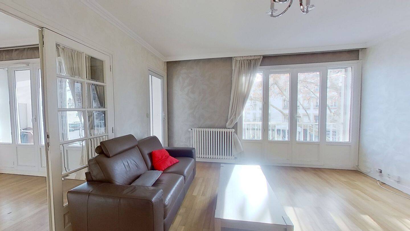 Appartement 3 pièces 76 m² · à Lyon 3ème Arrondissement · 76,2 m² · 330 000 €