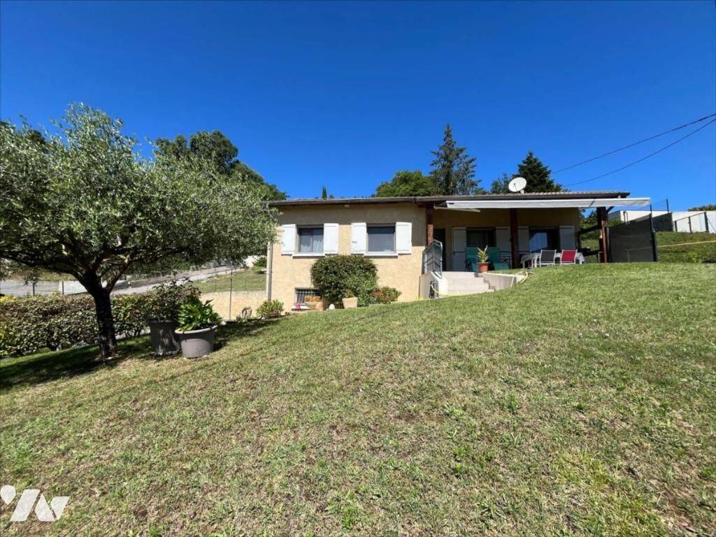 Maison 3 pièces 272 m² · à Triors · 272 m² · 279 000 €