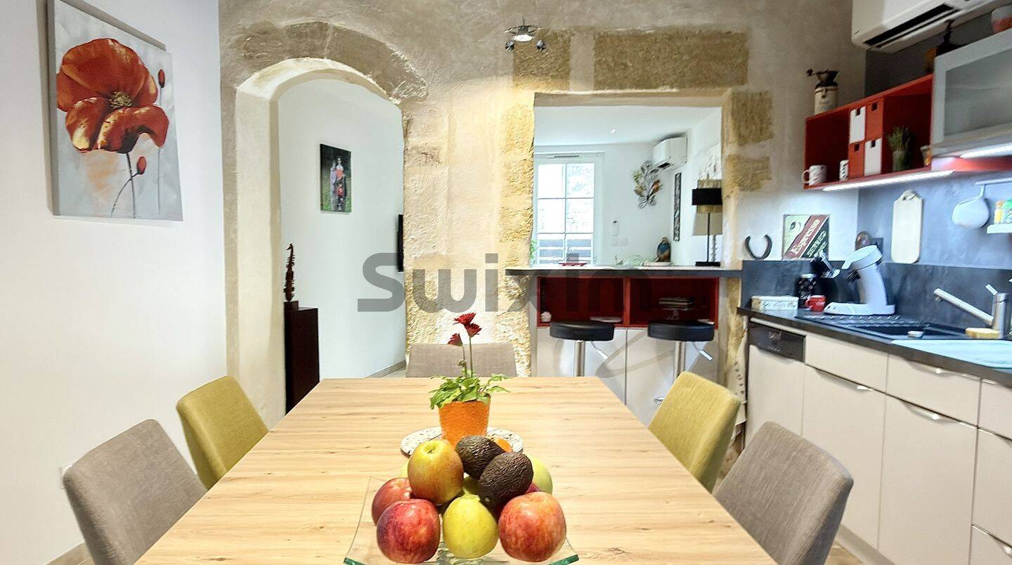 Maison 8 pièces 180 m² · à Uzès · 180 m² · 335 000 €