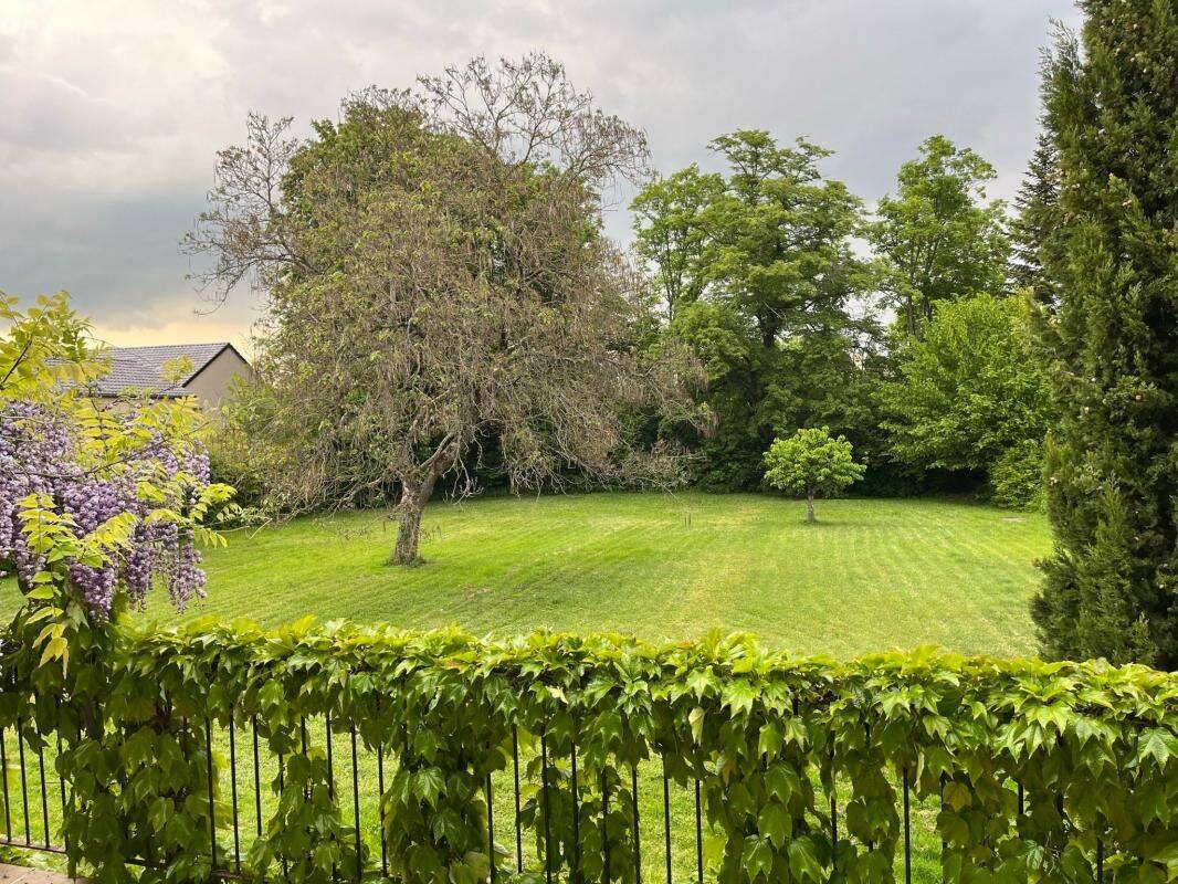 Maison 5 pièces 238 m² · à Genlis · 238 m² · 470 000 €