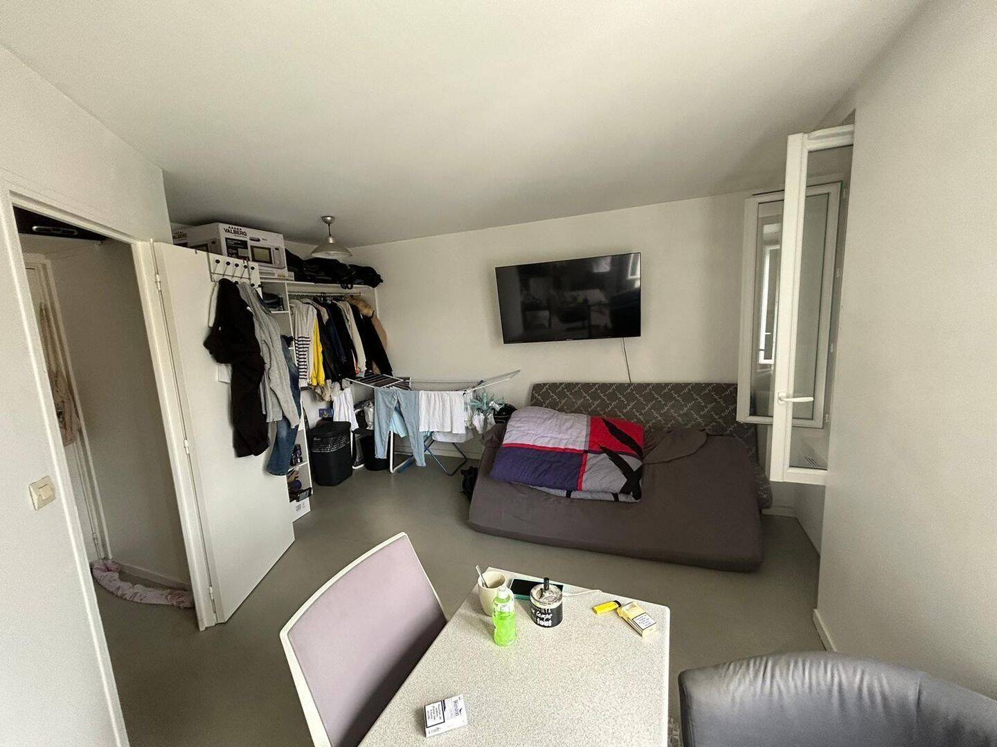 Appartement 1 pièce 23 m² · à Le Chambon-Feugerolles · 23 m² · 353 €