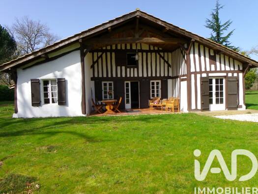 Maison à vendre 398 000 € 8 pièces 5 chambres 170 m² 23 020 m² de terrain Luxey 40430