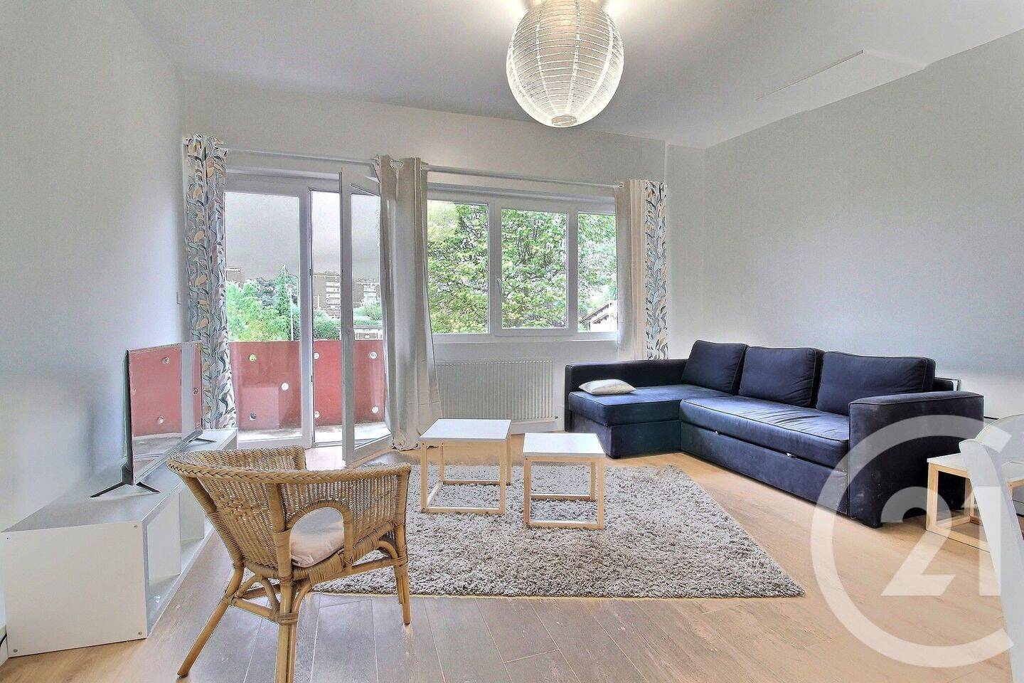4 pièces 68 m² · à Pessac · 67,6 m² · 590 €