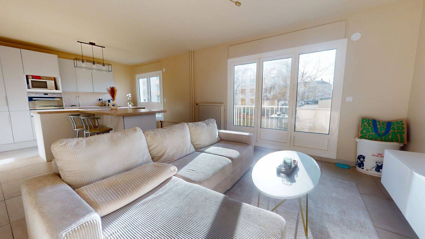 Appartement 3 pièces 48 m² · à Houilles · 48 m² · 228 000 €