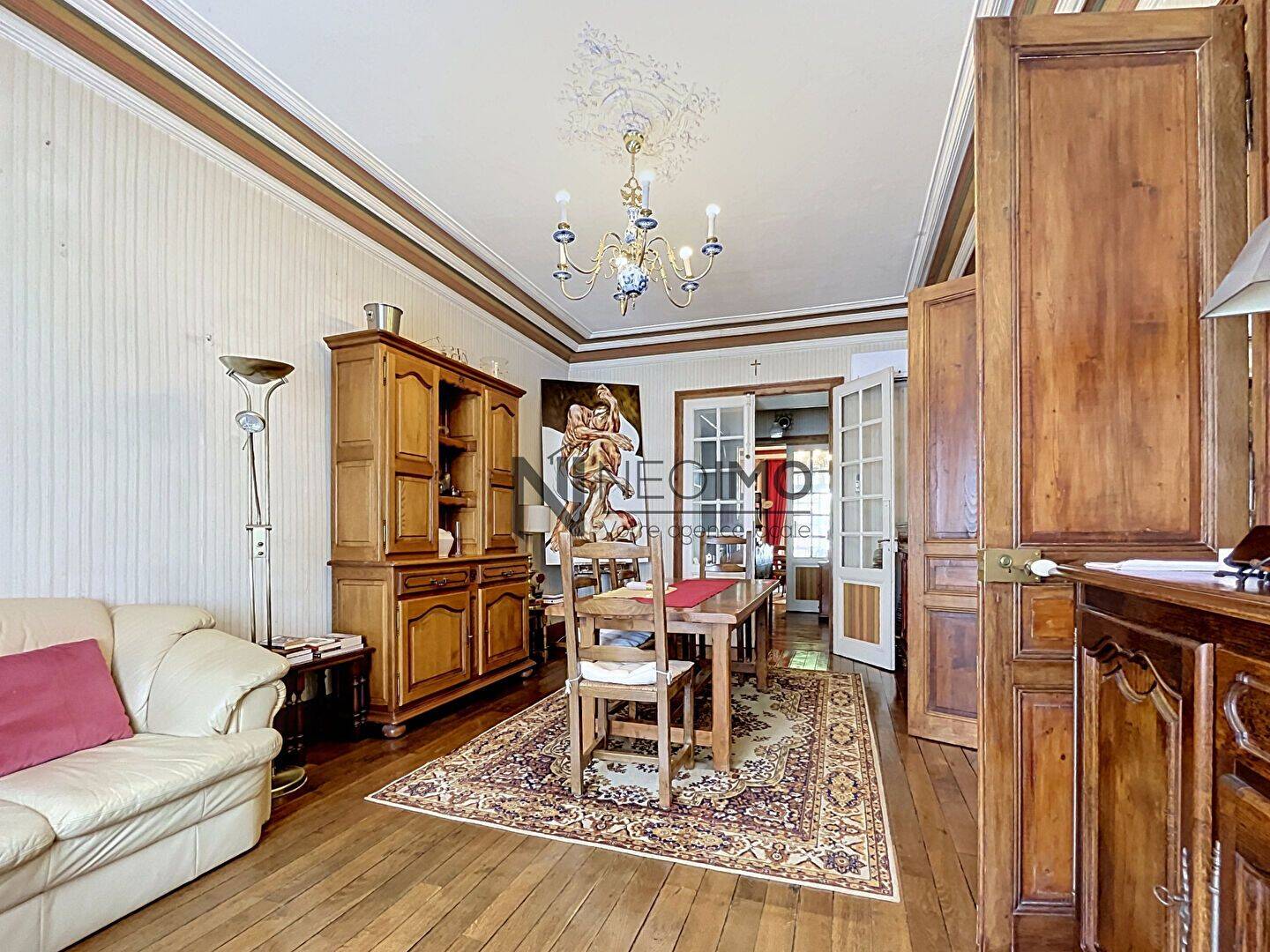 Maison 5 pièces 209 m² · à Gondrecourt-le-Château · 208,9 m² · 120 000 €