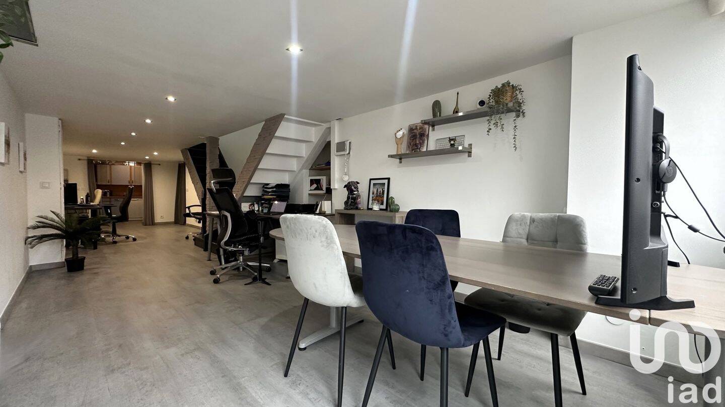 Appartement 4 pièces 66 m² · à Grenoble · 65,9 m² · 143 900 €