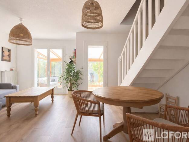 Maison à vendre 329 800 € 3 pièces 2 chambres 58 m² 110 m² de terrain Aiguillon-Port La Teste-de-Buch 33260