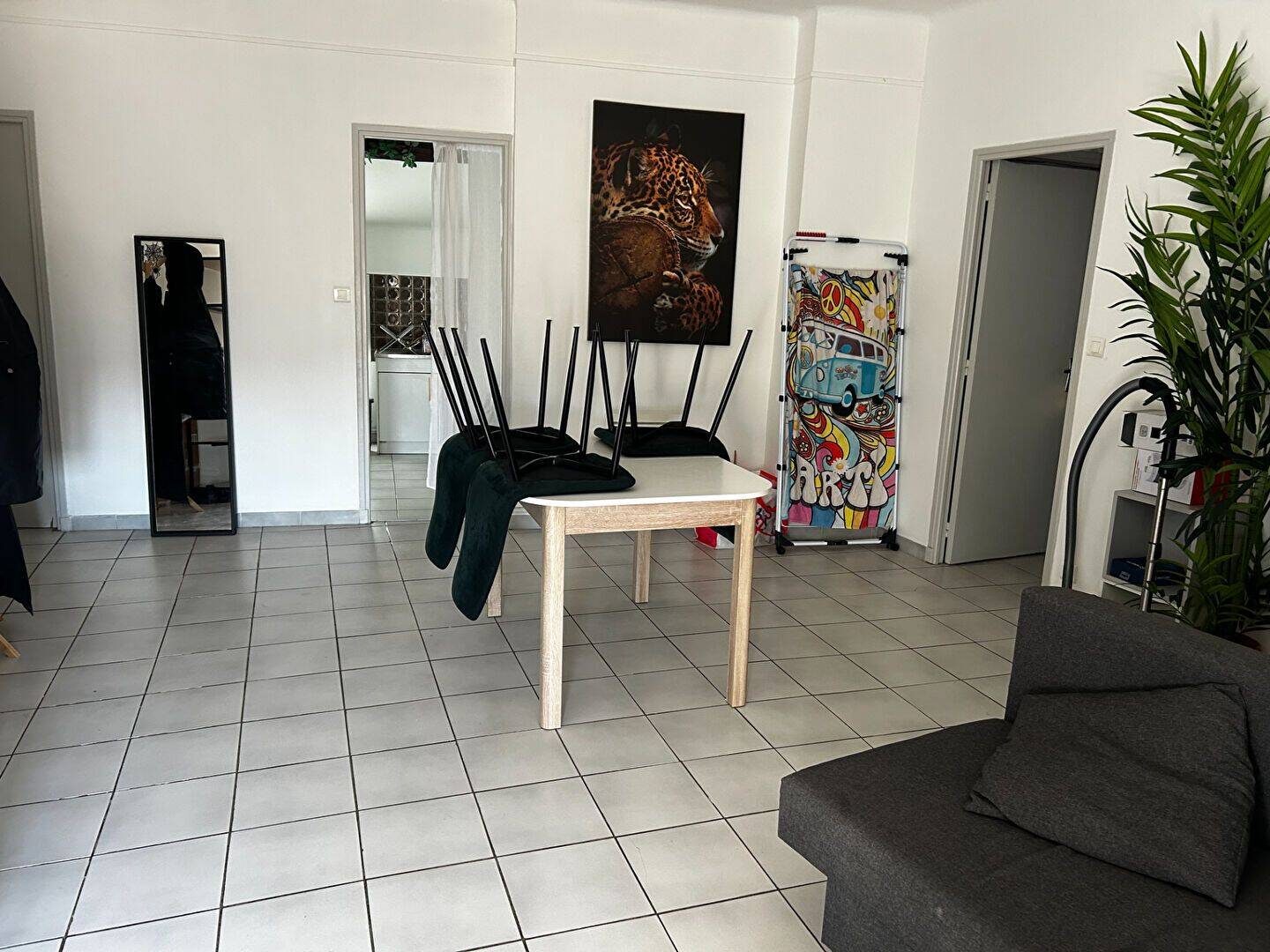 Appartement 2 pièces 52 m² · à Nîmes · 51,5 m² · 650 €/mois
