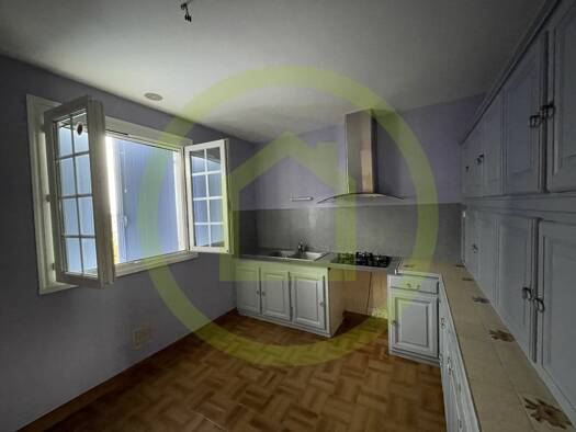 Maison à vendre 161 300 € 4 pièces 2 chambres 93 m² 1 990 m² de terrain Roullet-Saint-Estèphe 16440