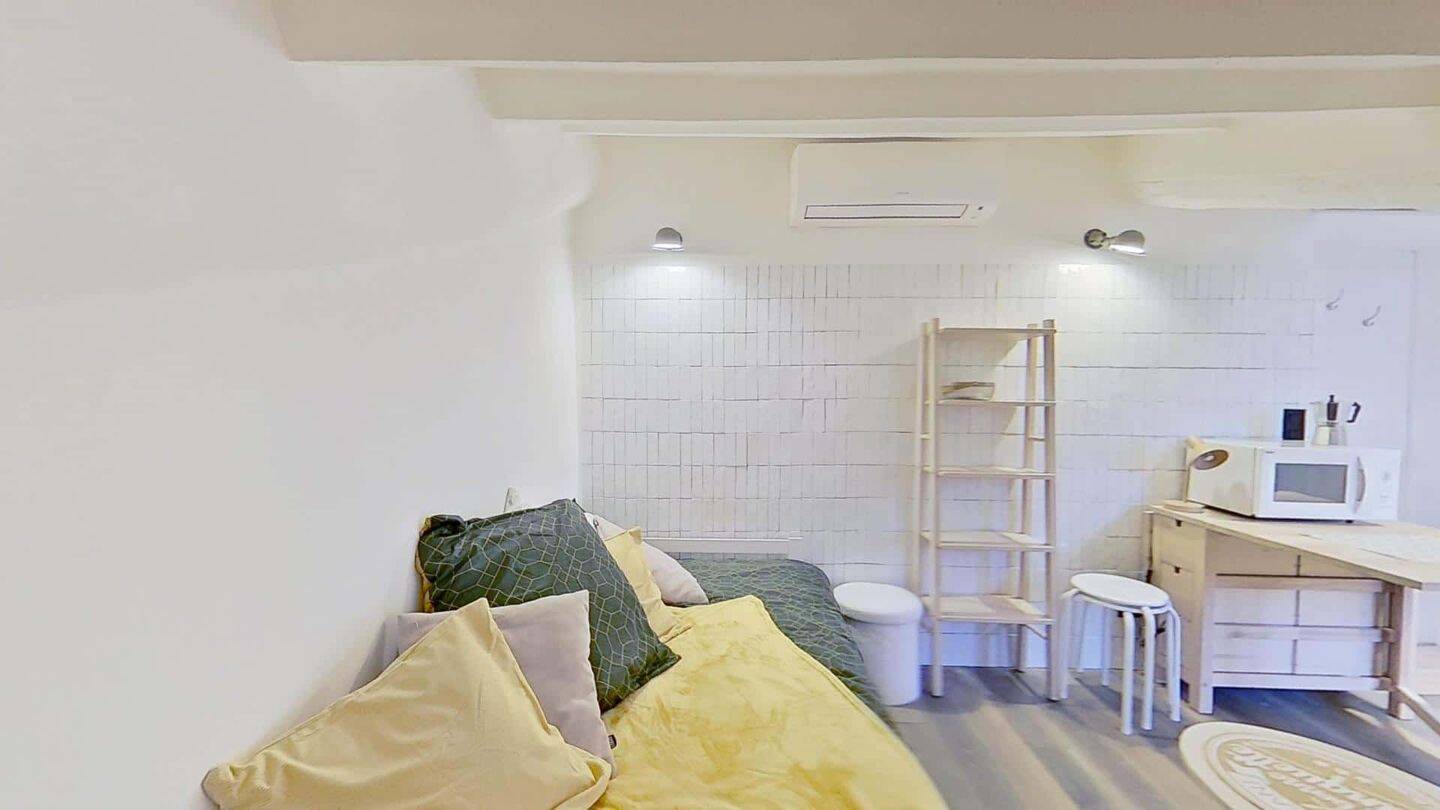 Appartement 1 pièce 9 m² · à Nice · 9 m² · 629 €