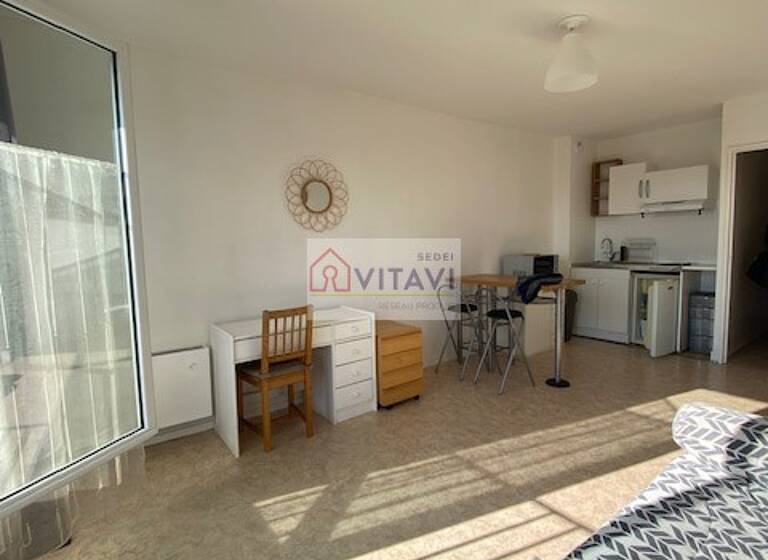 Appartement à vendre 95 000 € 1 pièce 27 m²<br/>superficie 2/3<br/>étage Royallieu Compiegne 60200