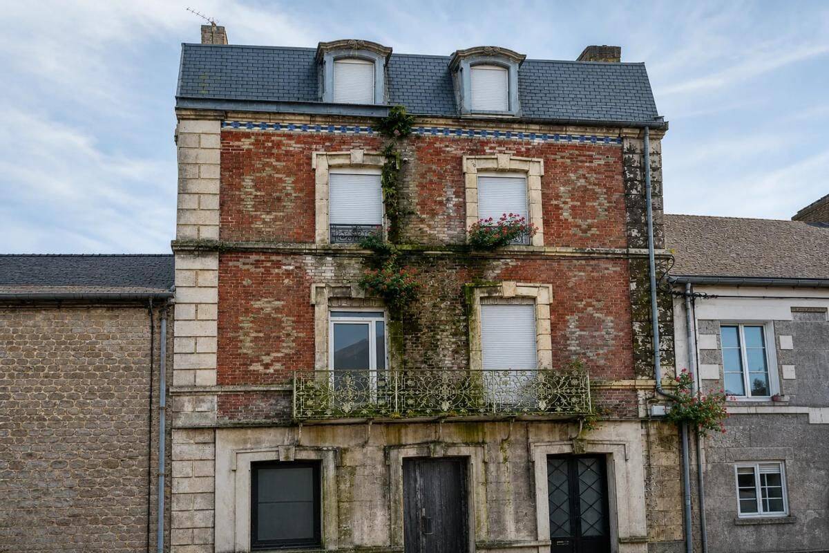 Maison 7 pièces 99 m² · à Rives d'Andaine · 99 m² · 41 500 €