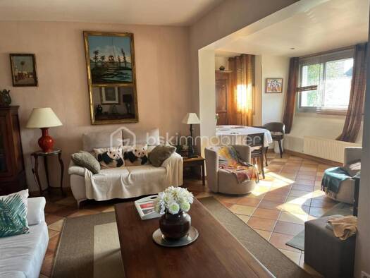 Maison à vendre 374 000 € 5 pièces 3 chambres 118 m² 348 m² de terrain Le Plateau Viry-Châtillon 91170