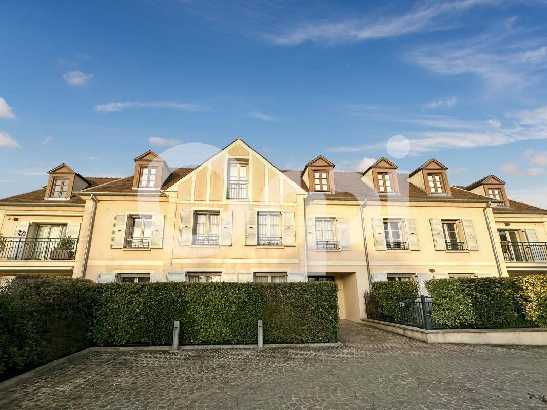 Appartement 2 pièces 57 m² · à Senlis · 56,6 m² · 990 €/mois