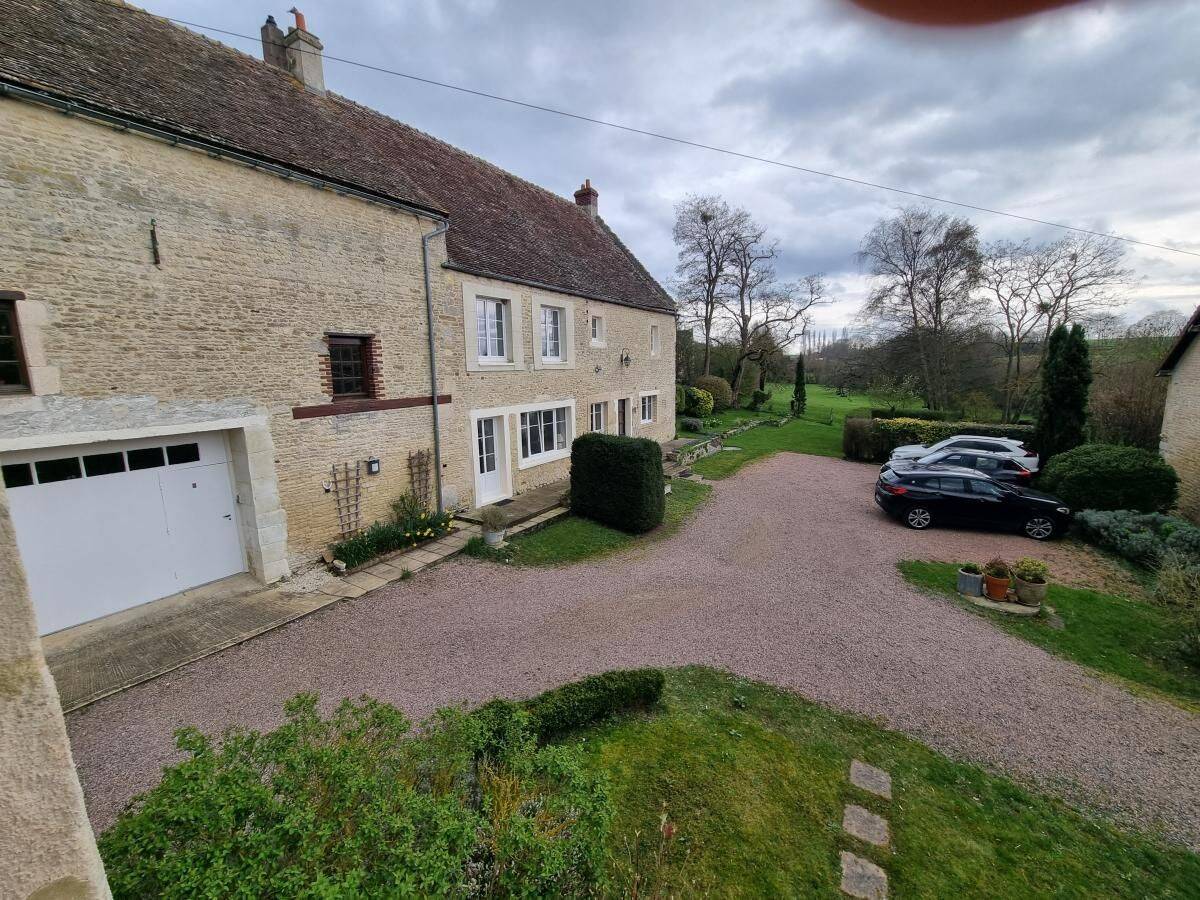 Maison 540 m² · à Ernes · 540 m² · 712 000 €