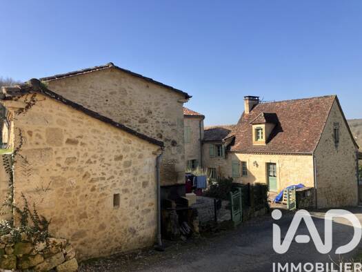 Maison à vendre 397 000 € 16 pièces 11 chambres 304 m² 1 759 m² de terrain Bayac 24150