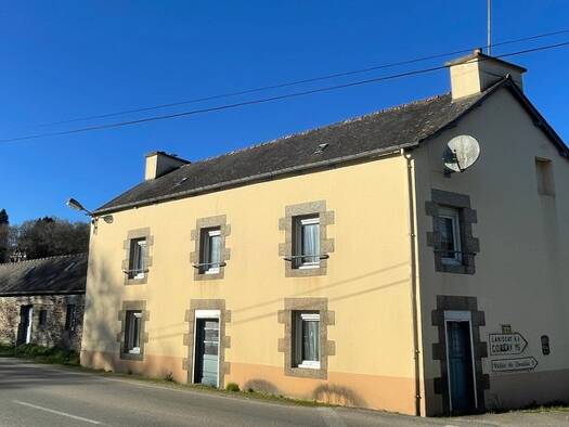 Maison à vendre 91 000 € 5 pièces 2 chambres 105 m² 504 m² de terrain Laniscat 22570