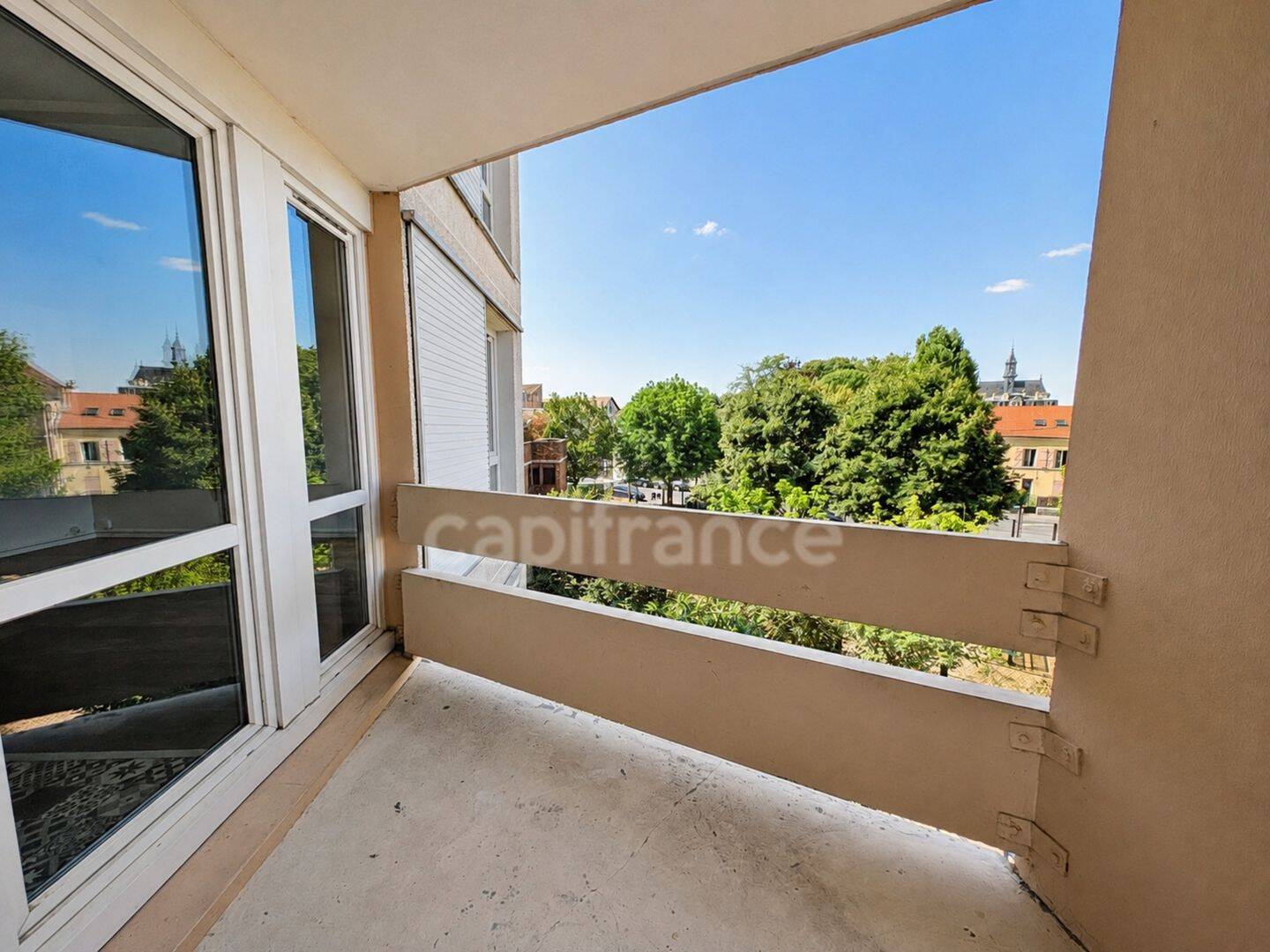 Appartement 3 pièces 66 m² · à Corbeil-Essonnes · 66 m² · 135 000 €