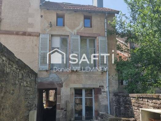 Immeuble à vendre 75 000 € 215 m² Centre Sud Luxeuil-les-Bains 70300