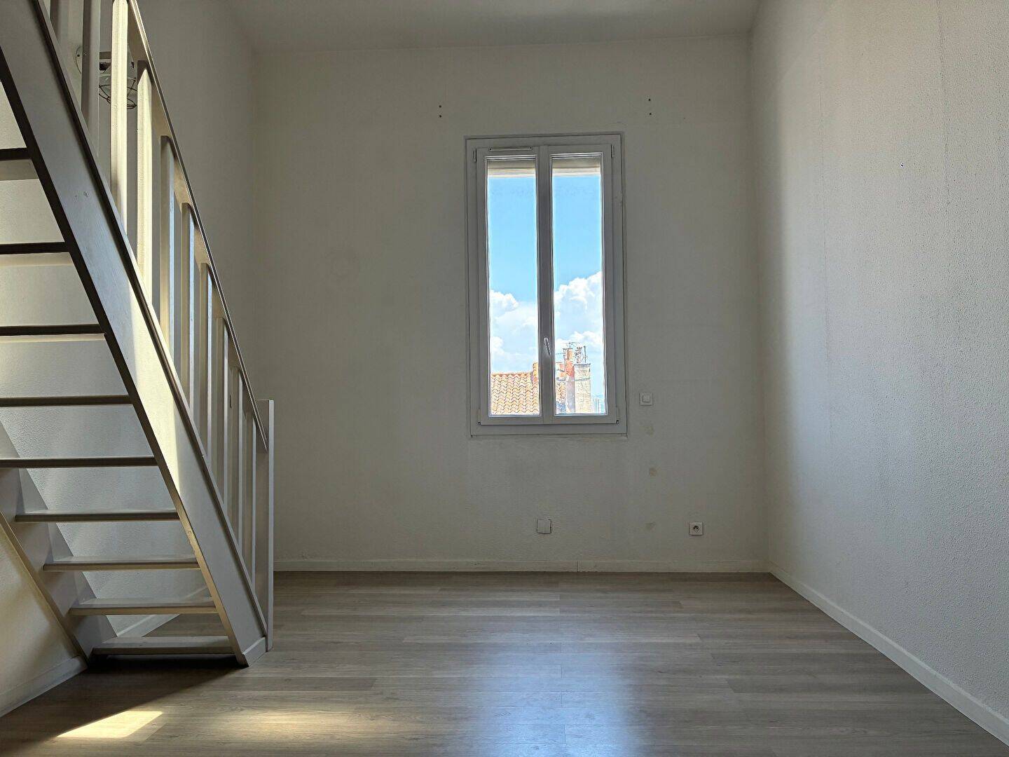 Appartement 3 pièces 62 m² · à Marseille 8ème Arrondissement · 62 m² · 1 120 €