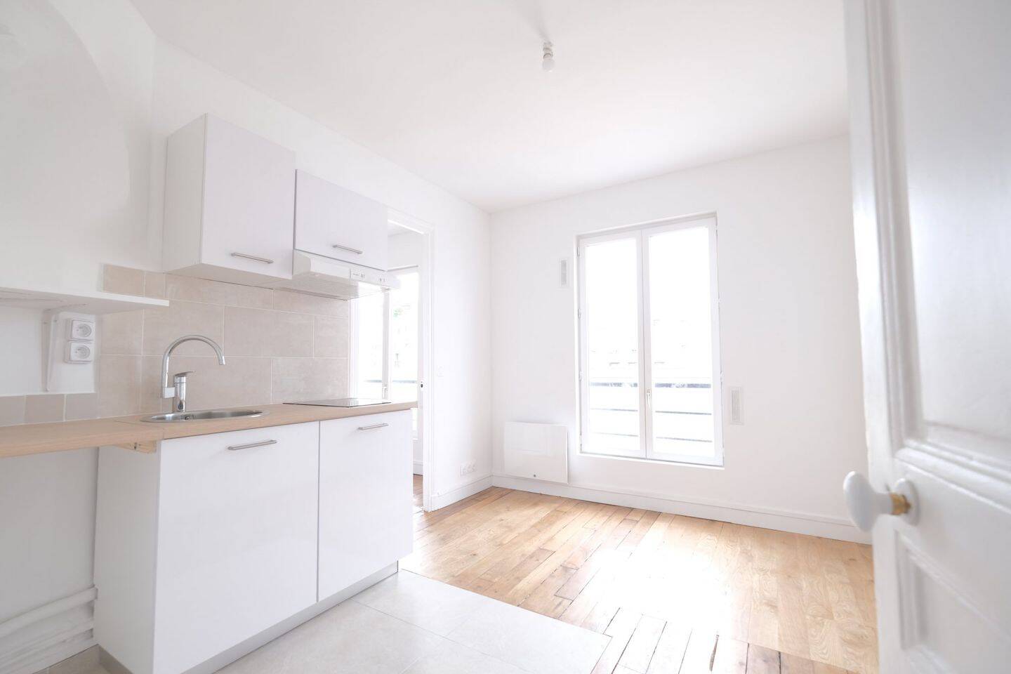 Appartement 2 pièces 24 m² · à Paris 18ème Arrondissement · 24,1 m² · 836 €/mois