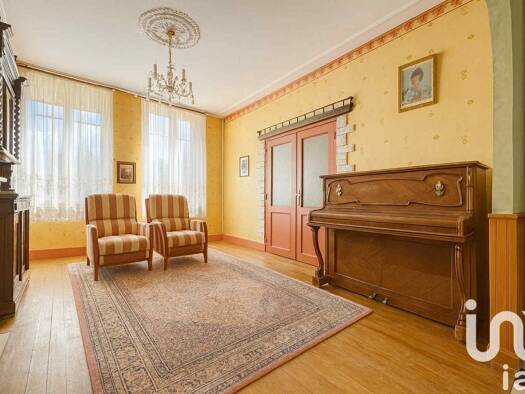 Maison à vendre 169 990 € 6 pièces 5 chambres 140 m² 144 m² de terrain Centre Ville Saint-Omer 62500