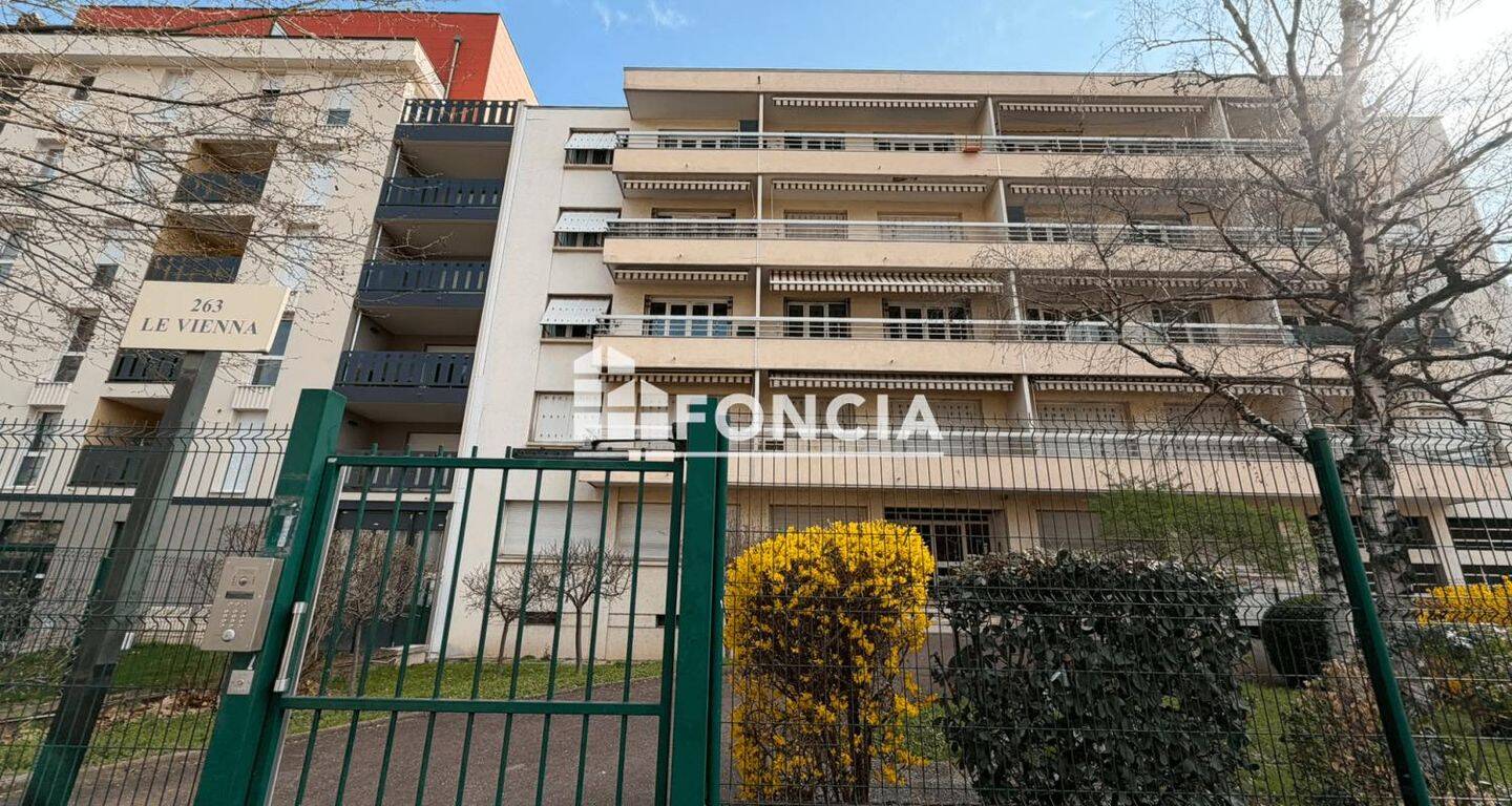 Appartement 2 pièces 36 m² · à Vénissieux · 35,7 m² · 720 €