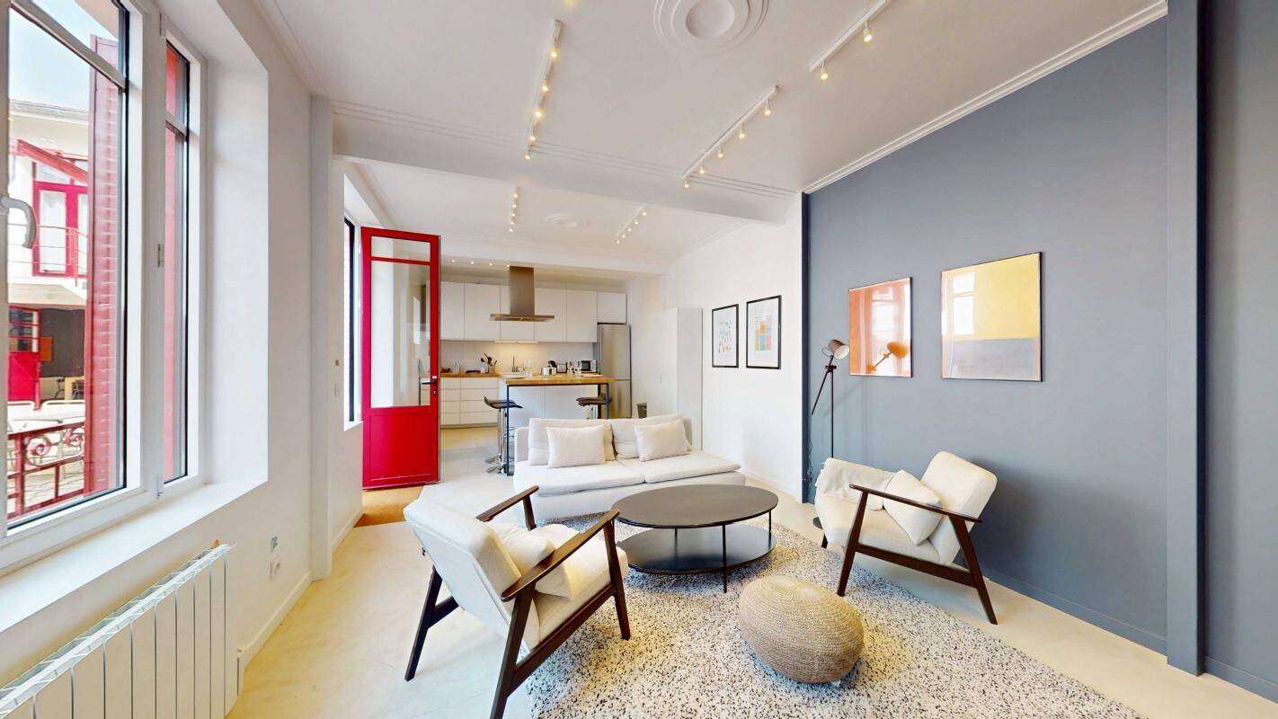 Appartement 1 pièce 85 m² · à Ivry-sur-Seine · 85 m² · 880 €