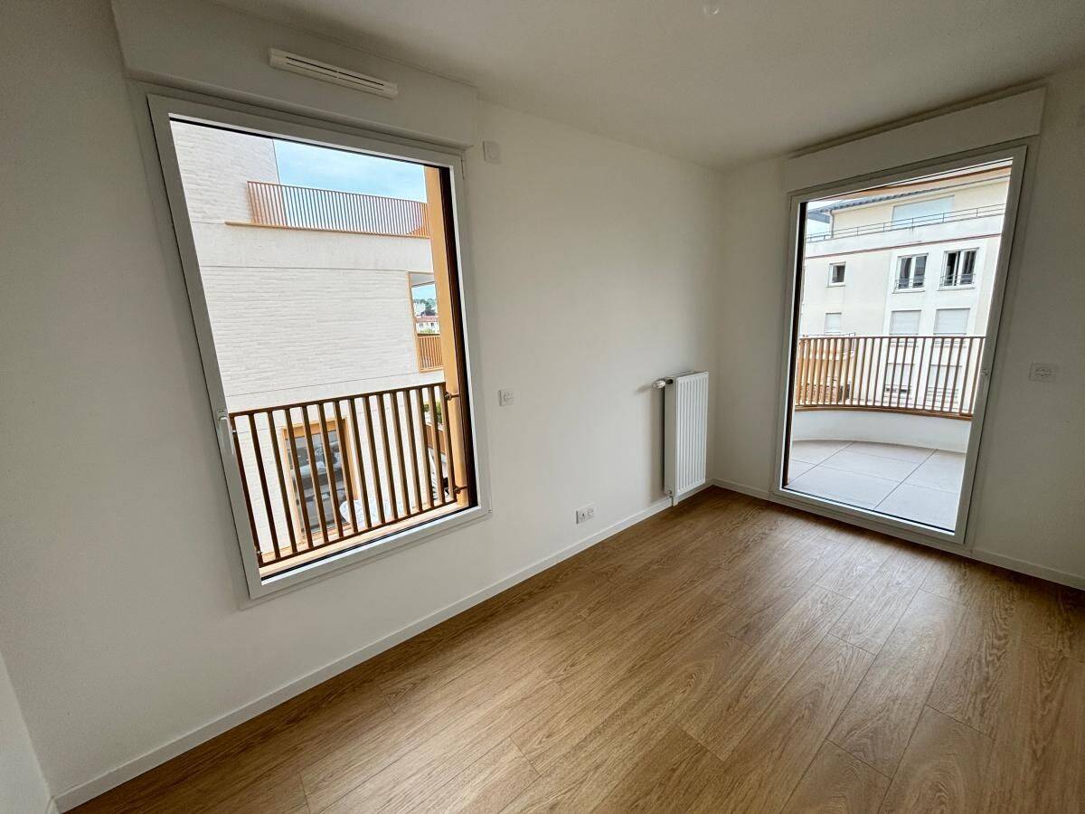 Appartement 4 pièces 76 m² · à Rueil-Malmaison · 76 m² · 1 577 €/mois