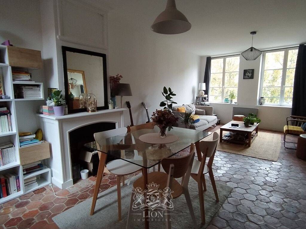 Appartement 3 pièces 68 m² · à Lille · 68 m² · 910 €