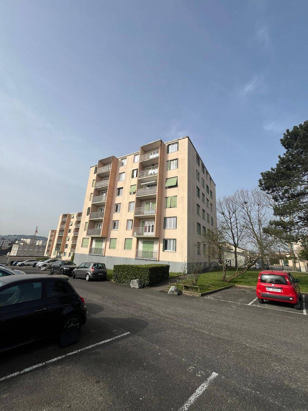 Appartement 5 pièces 80 m² · à Villefranche-sur-Saône · 80,1 m² · 150 000 €