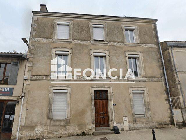 Appartement 1 pièce 17 m² · à Poitiers · 16,9 m² · 365 €/mois