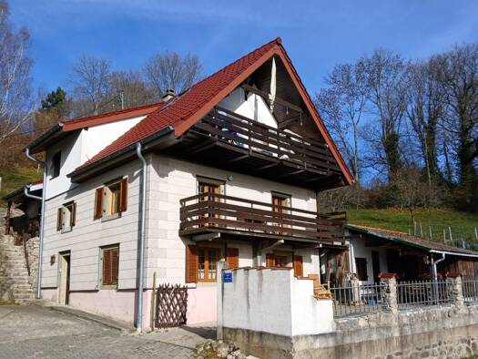 Maison à vendre 215 000 € 8 pièces 5 chambres 154 m² 244 m² de terrain Soultzeren 68140