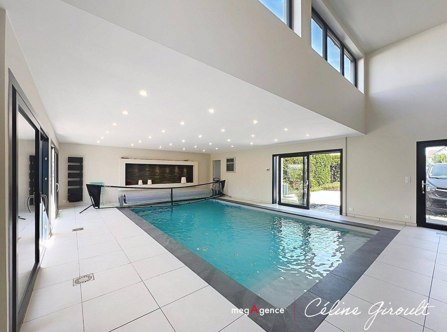 Maison 6 pièces 310 m² · à Grandparigny · 310 m² · 445 000 €