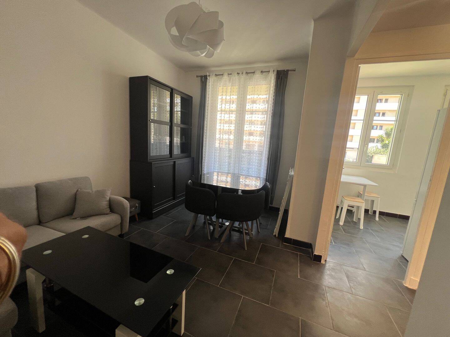 3 pièces 51 m² · à Toulon · 51 m² · 850 €/mois