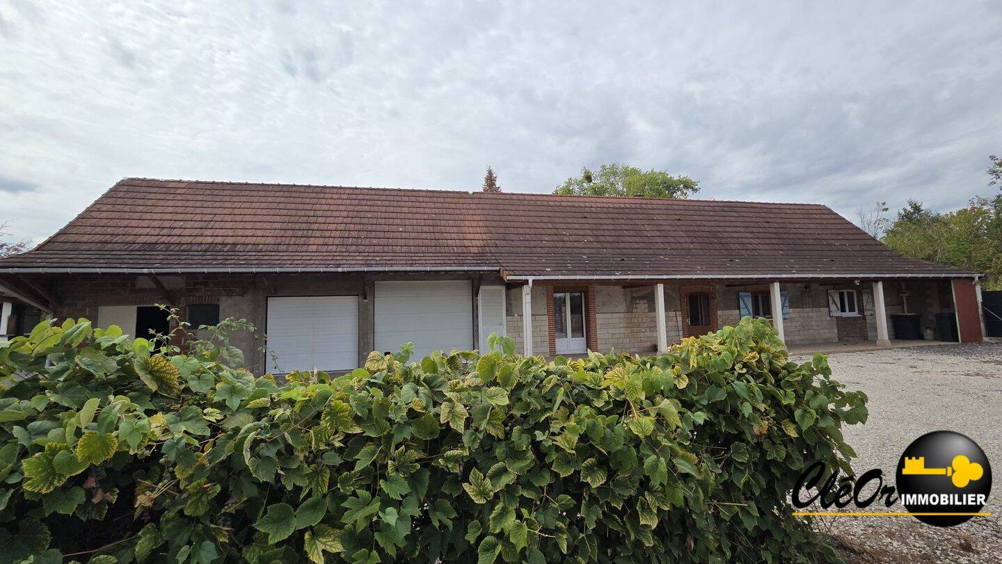 Maison 5 pièces 134 m² · à Montjay · 134 m² · 226 000 €