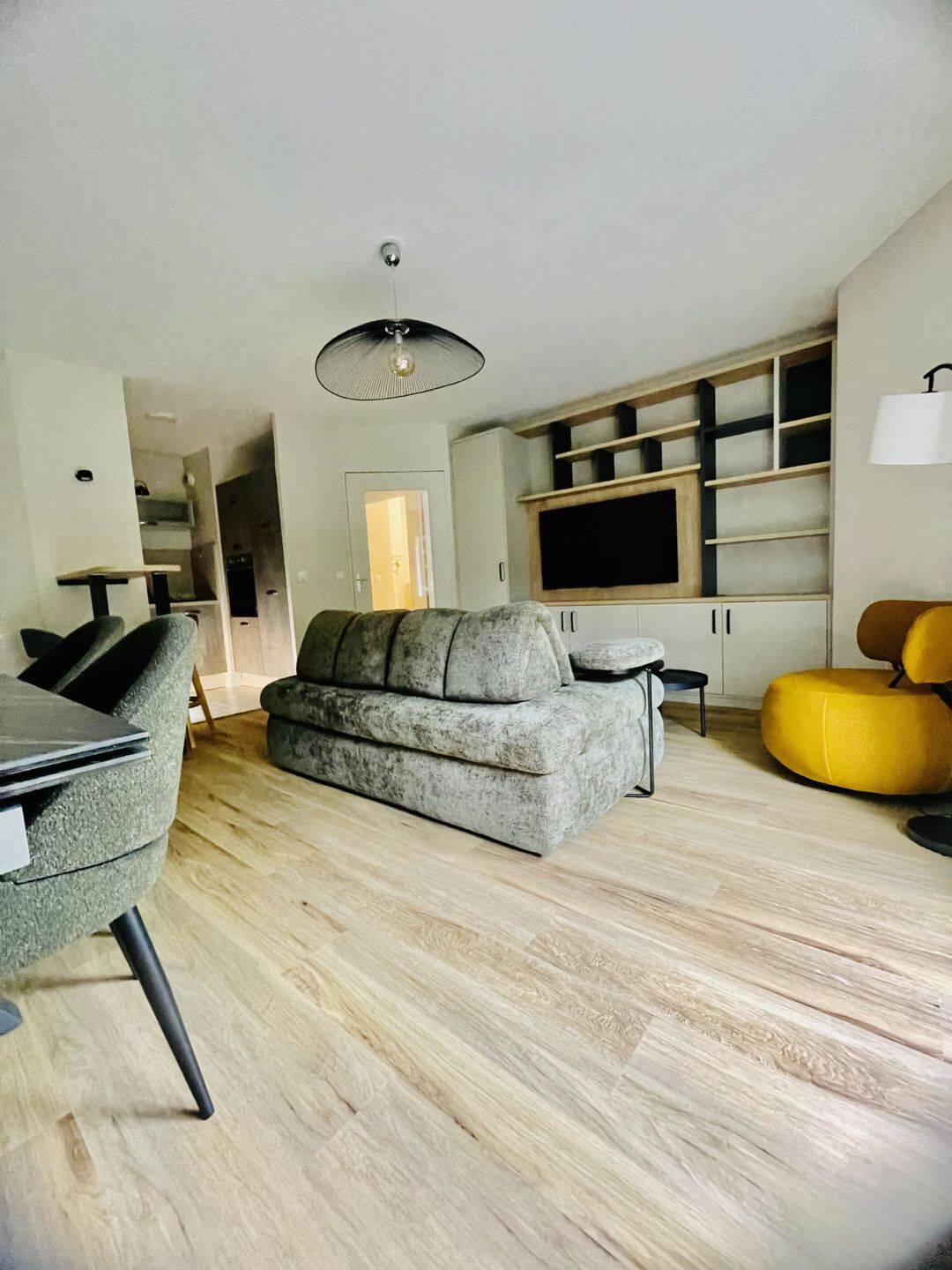 Appartement 2 pièces 41 m² · à Châtillon · 41,3 m² · 1 250 €