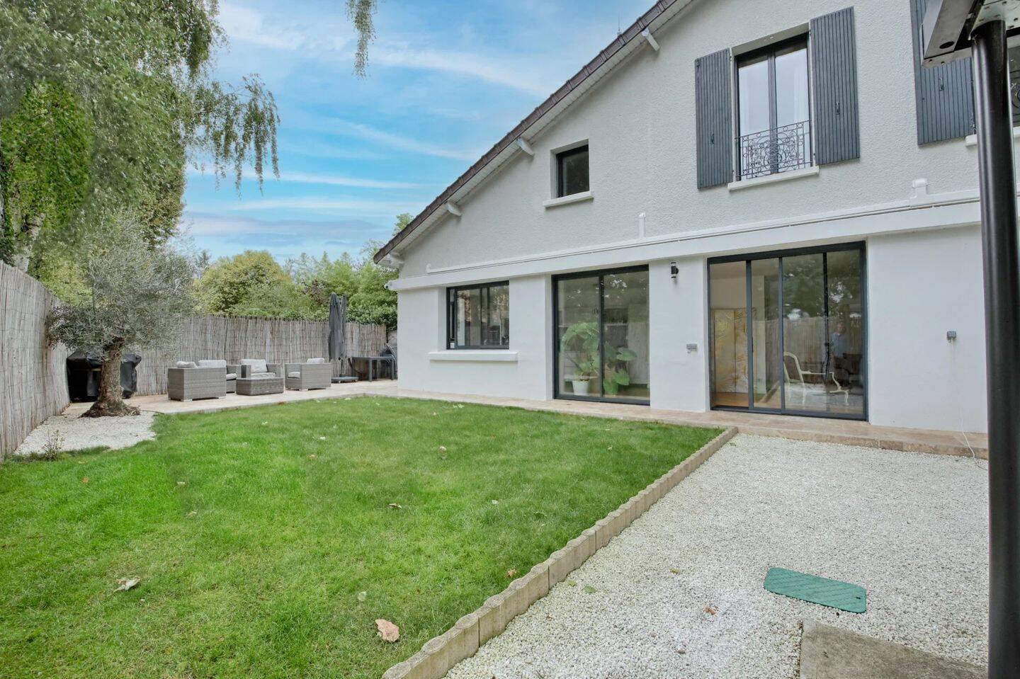 Maison 5 pièces 111 m² · à Saint-Maur-des-Fossés · 111 m² · 799 000 €