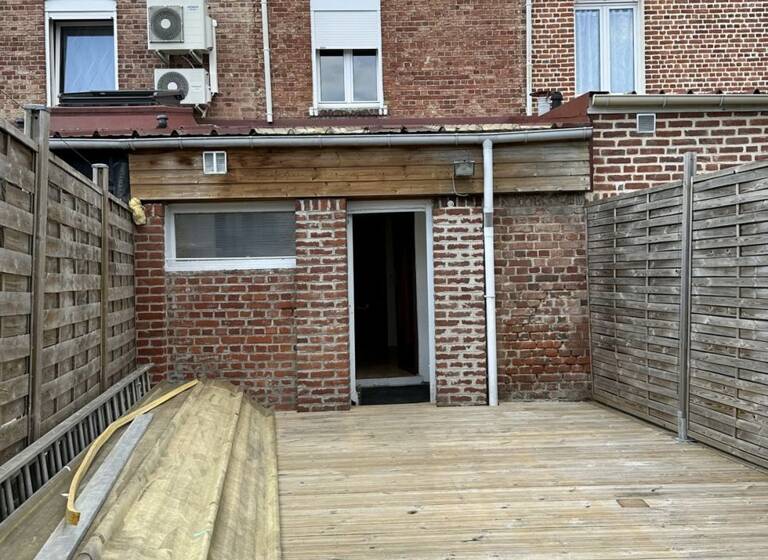 Maison à vendre 129 000 € 3 pièces 2<br/>chambres 85 m²<br/>superficie 118 m²<br/>terrain Lambres Lez Douai 59552