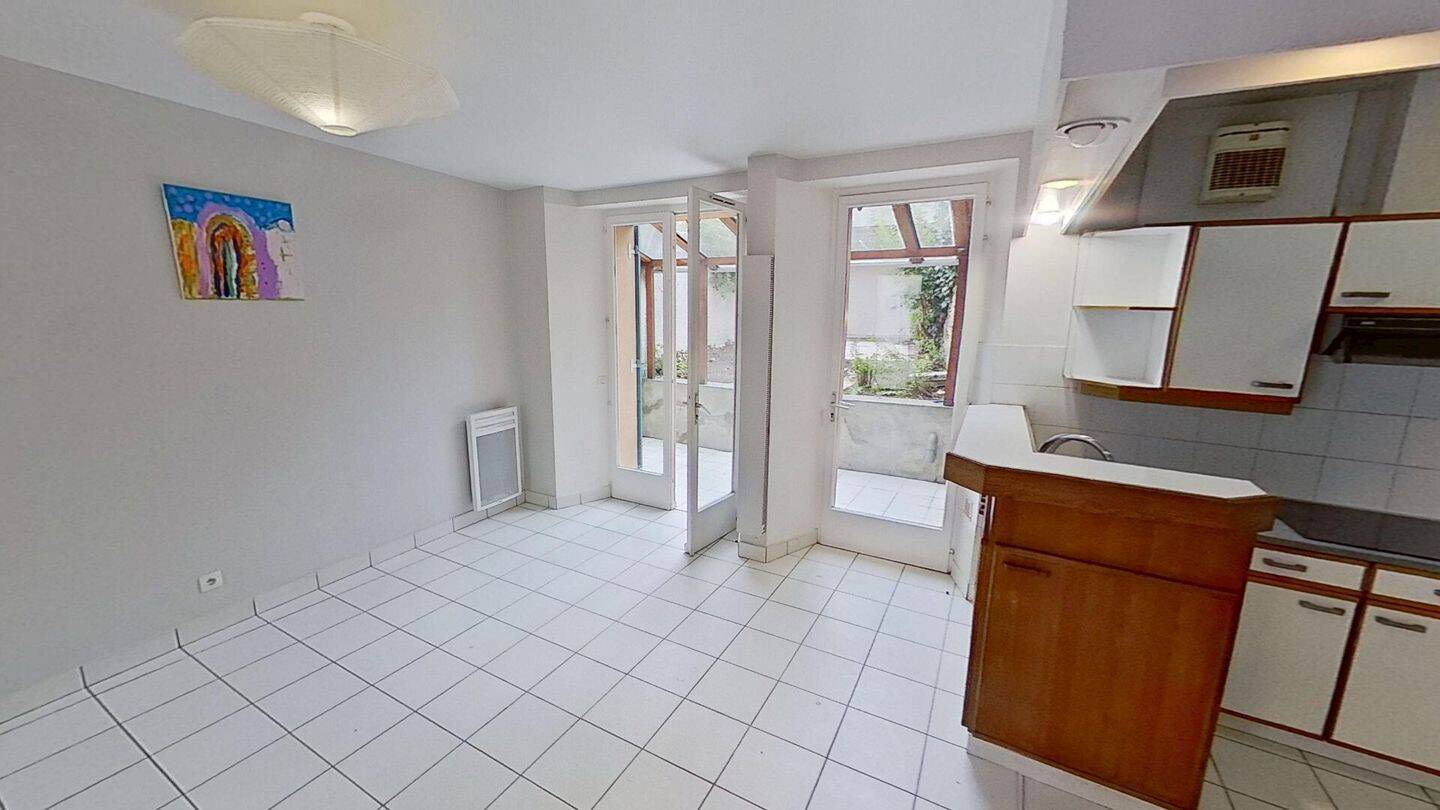Maison 3 pièces 86 m² · à Viroflay · 85,8 m² · 1 976 €