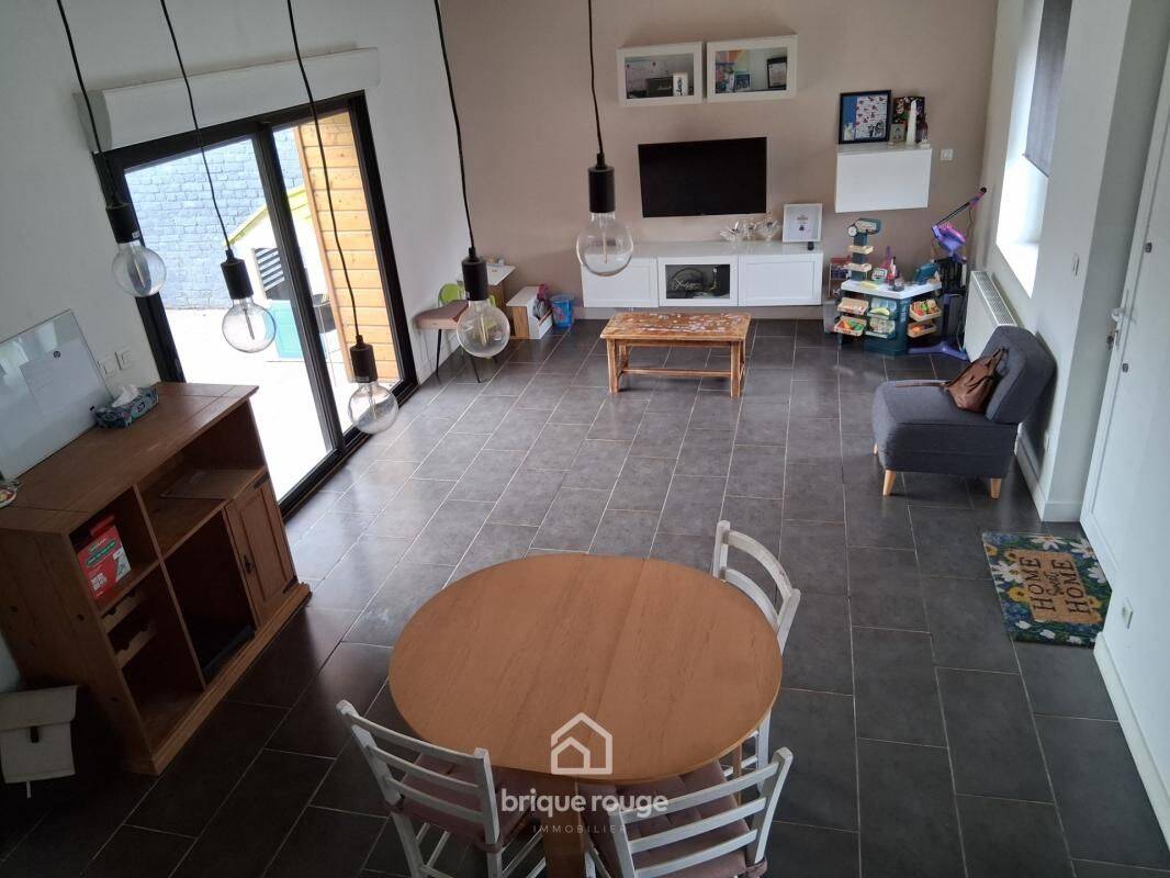 Maison 4 pièces 90 m² · à Sainghin-en-Weppes · 90 m² · 228 000 €