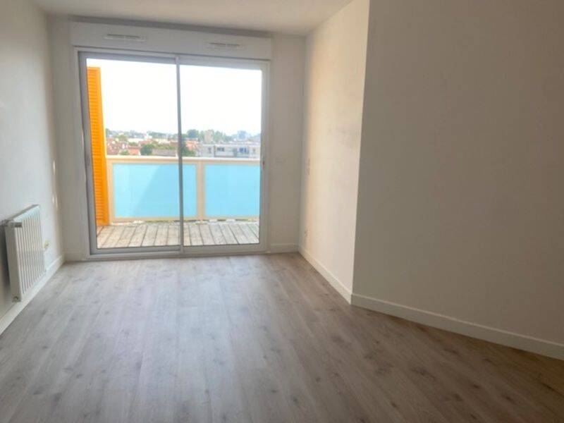 Appartement 2 pièces 39 m² · à Cenon · 38,6 m² · 657 €