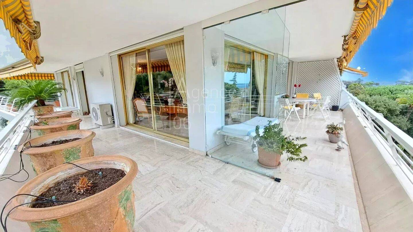 Appartement 3 pièces 80 m² · à Cannes · 80,3 m² · 699 000 €